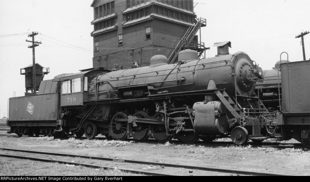 MILW 2-8-2 #719 - MIlwaukee Road